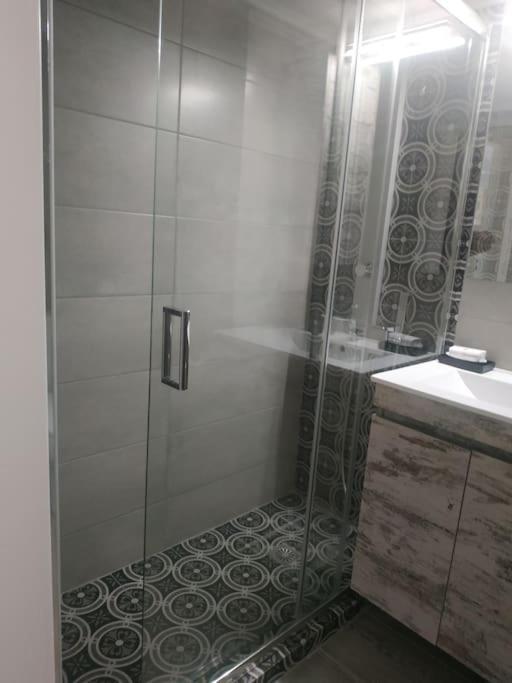 Athens View Apartment Near Metro Station Agia Marina Exterior photo